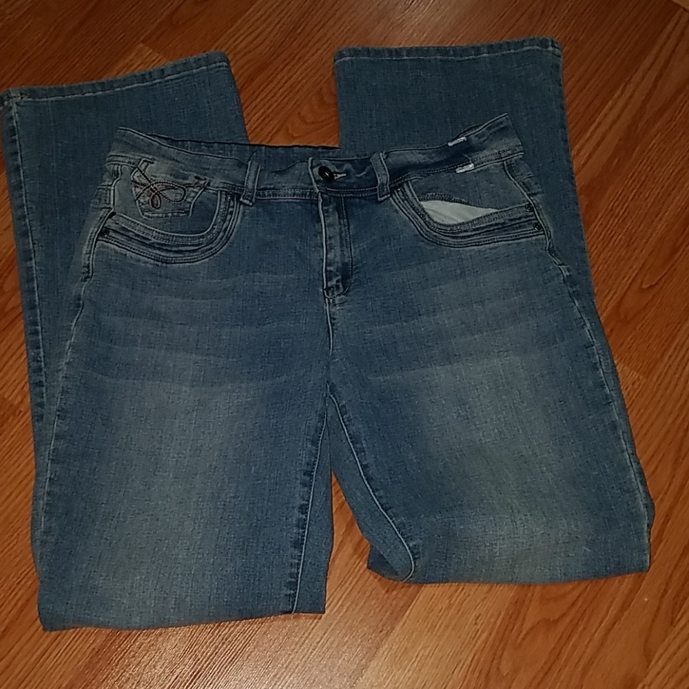 Woman's x-mail jeans euc see detail in stitching